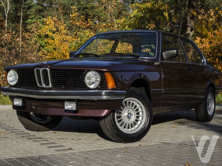 BMW Seria 3 (1983)