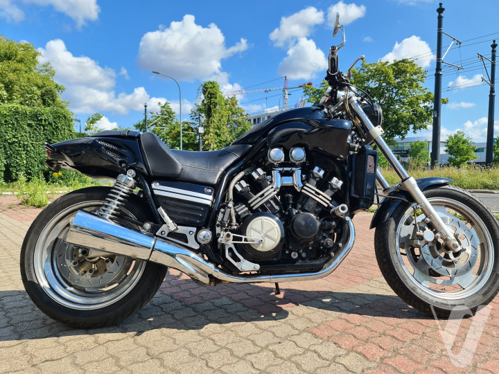 Yamaha V-MAX (1992)