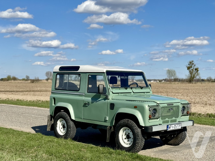 Land Rover Defender (1999)