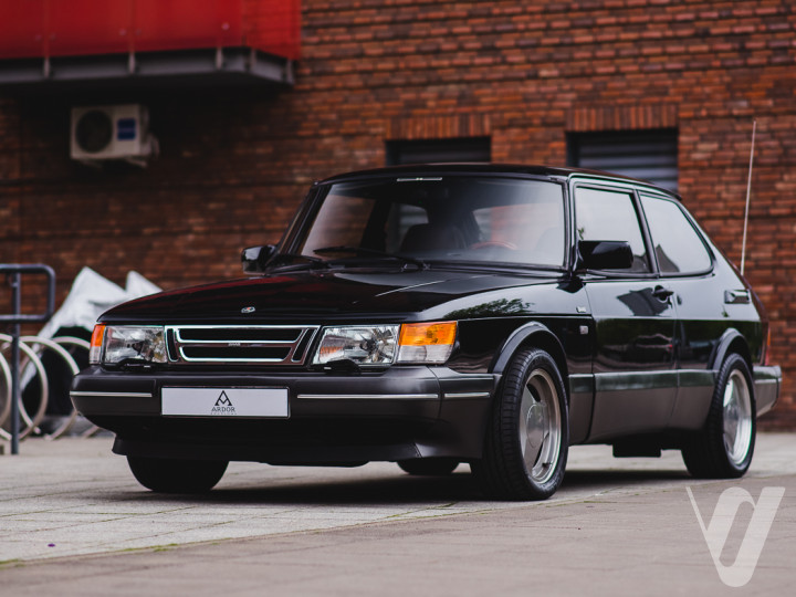 Saab 900 (1990)