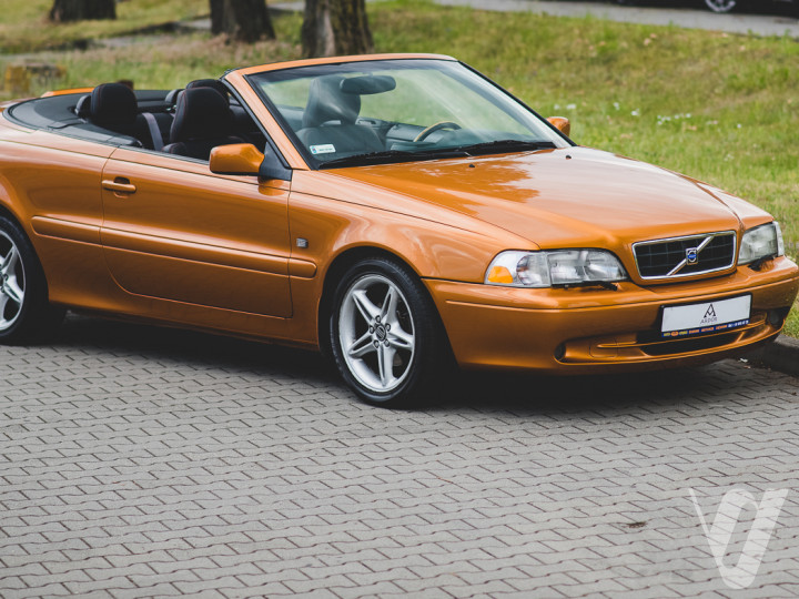 Volvo C70 (2002)