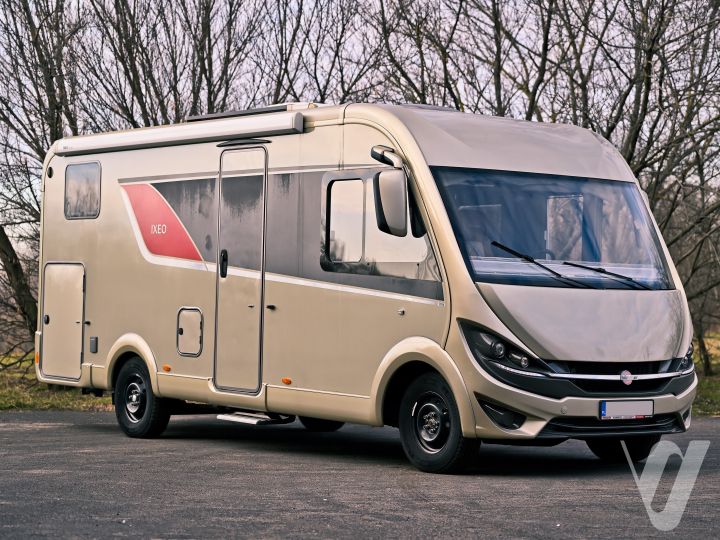 Burstner GMBH (2018) loading=