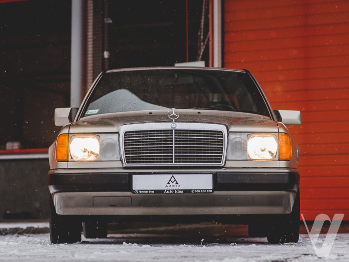 Mercedes-Benz W124 (1991)