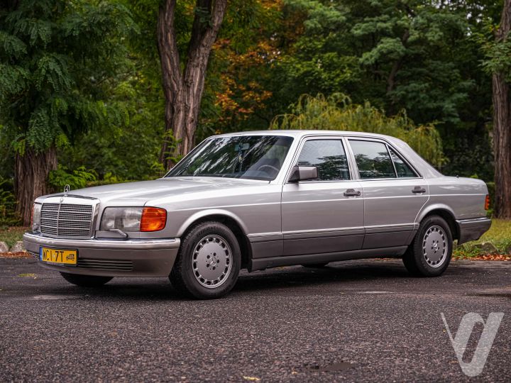 Mercedes-Benz W126 (1986)