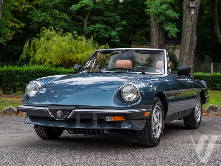 Alfa Romeo Spider (1987)