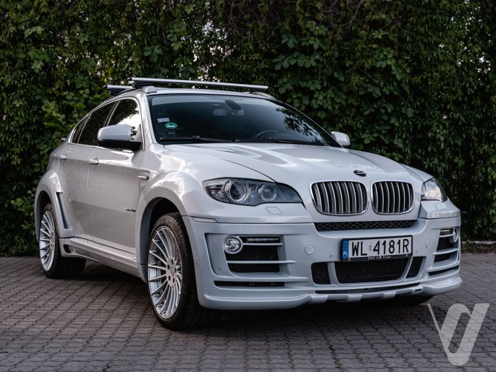 BMW X6M (2009) loading=