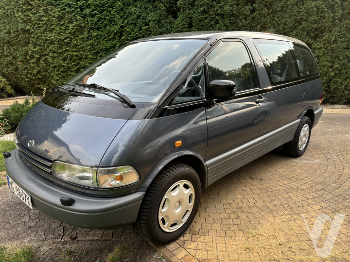 Toyota Previa (1991)