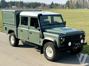 Land Rover Defender (2010) Zdjęcia z zewnątrz