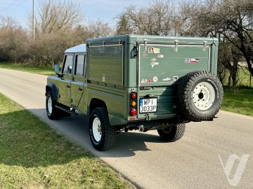 Land Rover Defender (2010) Zdjęcia z zewnątrz