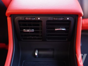 Maserati GranTurismo (2018) Wnętrze