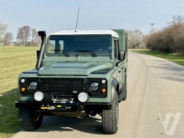 Land Rover Defender (2010) Zdjęcia z zewnątrz