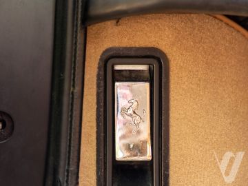 Ferrari 308 (1982) Inside