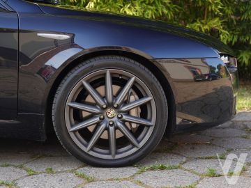 Alfa Romeo Spider (2007) Zdjęcia z zewnątrz