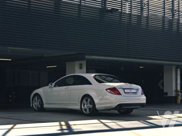 Mercedes-Benz CL (2007) Zdjęcia z zewnątrz