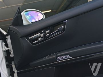 Mercedes-Benz CL (2007) Wnętrze