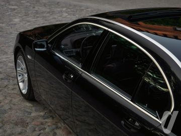 BMW Seria 7 (2003) Zdjęcia z zewnątrz