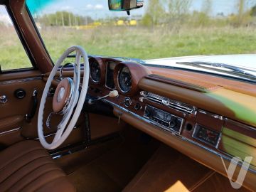 Mercedes-Benz Klasa S (1962) Wnętrze