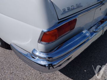Mercedes-Benz Klasa S (1962) Zdjęcia z zewnątrz
