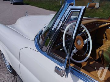 Mercedes-Benz Klasa S (1962) Wnętrze