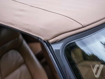 Saab 900 (1993) Zdjęcia z zewnątrz