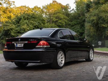 BMW Seria 7 (2003) Zdjęcia z zewnątrz