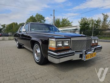 Cadillac Fleetwood (1985) Zdjęcia z zewnątrz