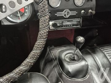 MG Midget (1966) Wnętrze