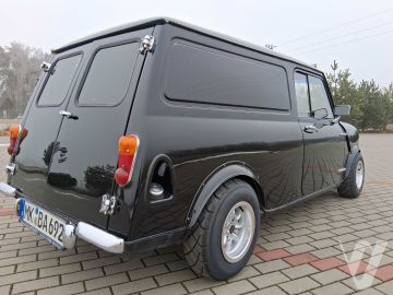 MINI VAN (1983) Zdjęcia z zewnątrz