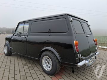 MINI VAN (1983) Zdjęcia z zewnątrz