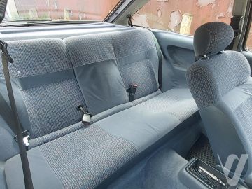 Ford Sierra (1989) Wnętrze