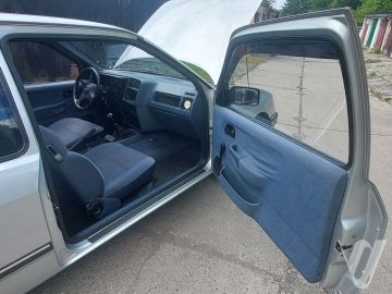Ford Sierra (1989) Zdjęcia z zewnątrz