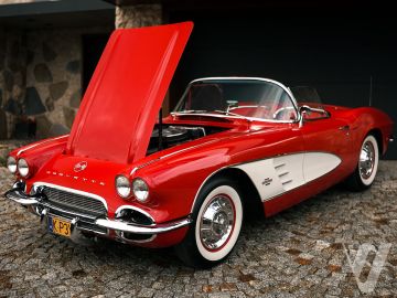 Chevrolet Corvette (1961) Zdjęcia z zewnątrz
