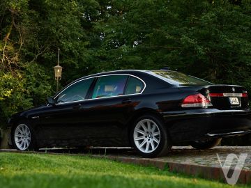 BMW Seria 7 (2003) Zdjęcia z zewnątrz