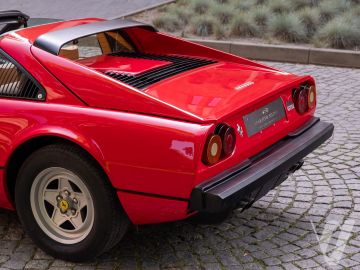 Ferrari 308 (1982) Outside