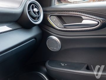Alfa Romeo Giulia (2021) Wnętrze