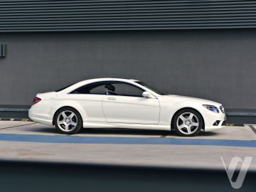 Mercedes-Benz CL (2007) Zdjęcia z zewnątrz