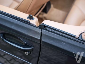 Saab 900 (1993) Zdjęcia z zewnątrz