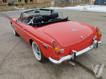 MG MGB (1972) Zdjęcia z zewnątrz