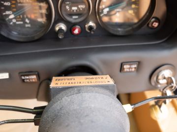 Ferrari 308 (1982) Inside
