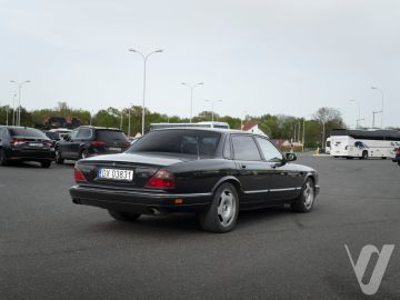 Jaguar XJ (1997) Zdjęcia z zewnątrz