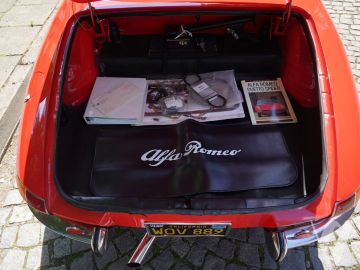 Alfa Romeo Spider (1967) Detale