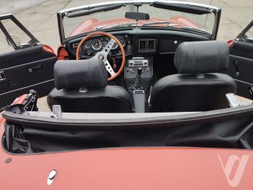 MG MGB (1972) Wnętrze