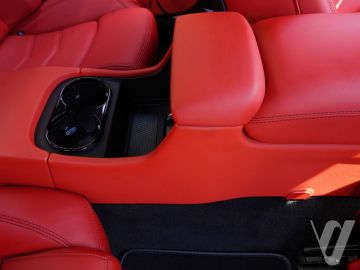 Maserati GranTurismo (2018) Wnętrze