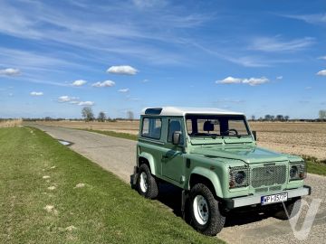 Land Rover Defender (1999) Zdjęcia z zewnątrz