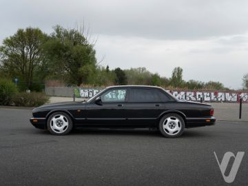 Jaguar XJ (1997) Zdjęcia z zewnątrz