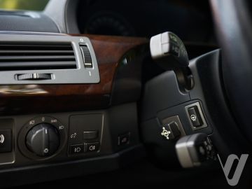 BMW Seria 7 (2003) Wnętrze