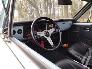 Toyota Corolla KE17 Sprinter (1969) Inside