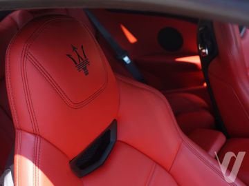 Maserati GranTurismo (2018) Wnętrze