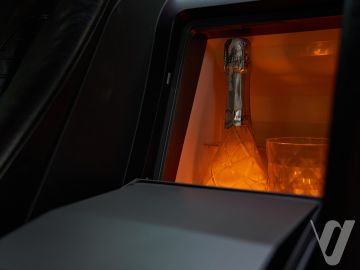 BMW Seria 7 (2003) Wnętrze