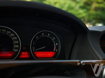 BMW Seria 7 (2003) Wnętrze